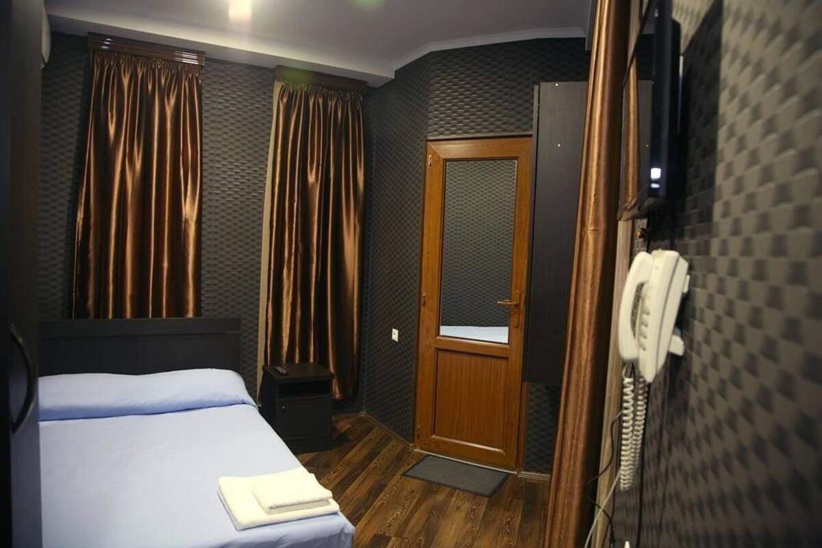 Standard Room, 1 Double Bed | Free WiFi