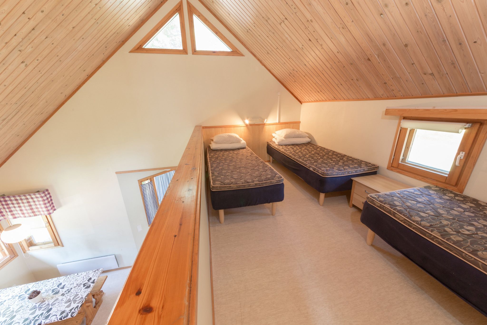 cottage multiple beds with sauna (5-6 adults)