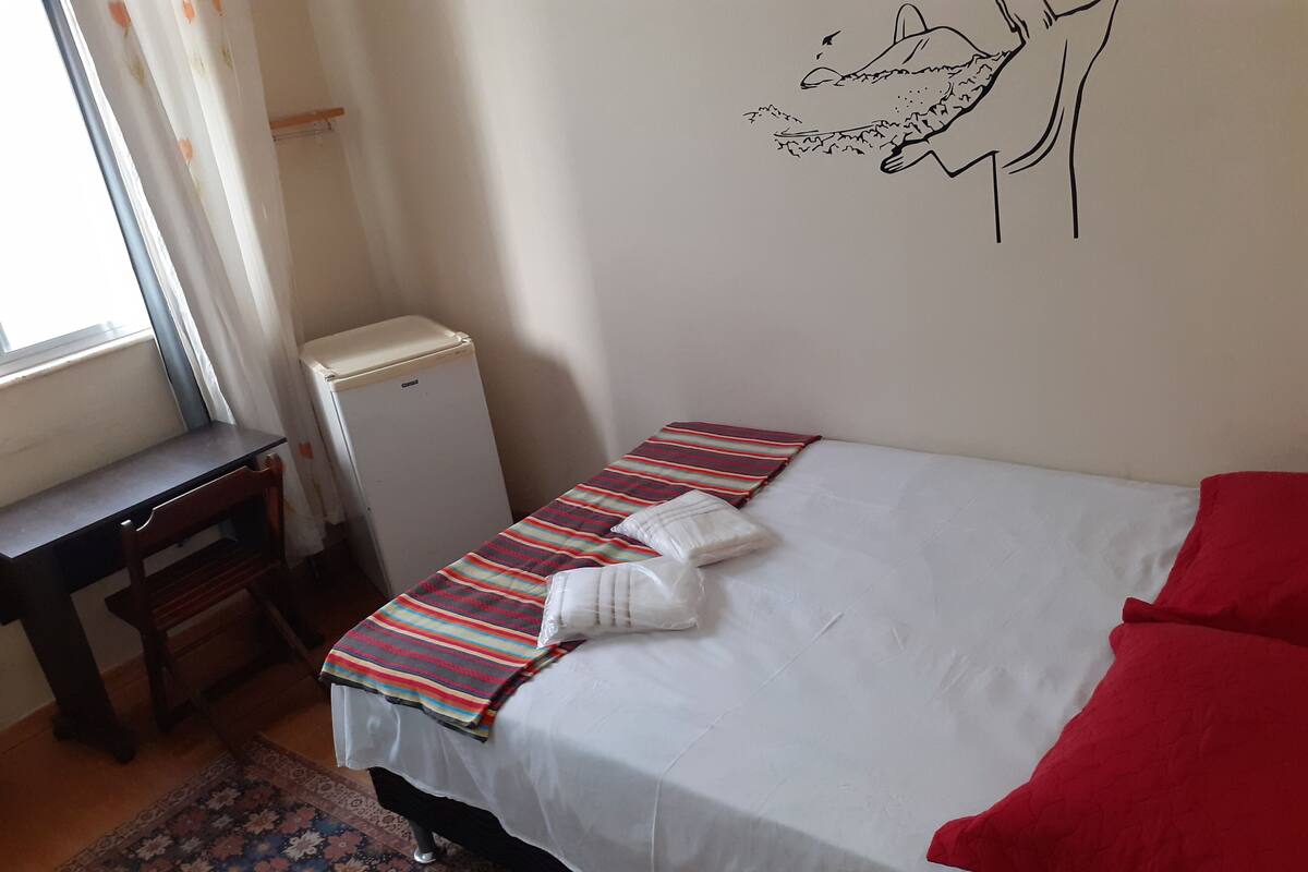 Suite Familiale, 1 lit double, salle de bains privée | Équipements de la chambre