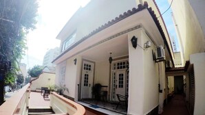 Front of property - DS Hostel (Rio de Janeiro)