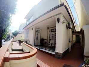 Front of property - DS Hostel (Rio de Janeiro)