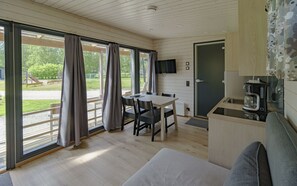 Premium Cabin | Living area