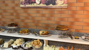 Desayuno buffet incluido todos los días