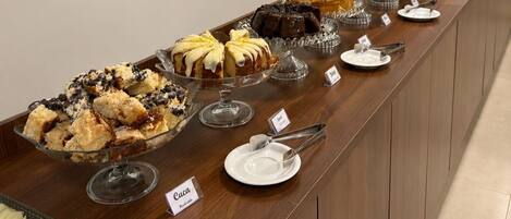 Petit déjeuner buffet compris tous les jours