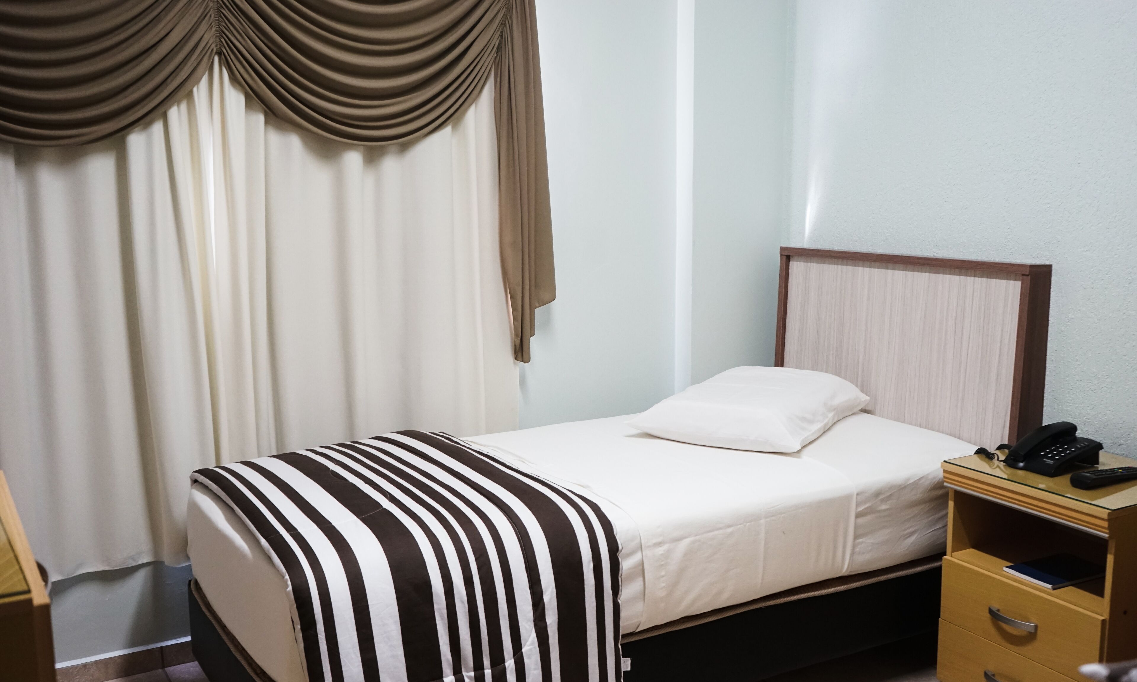 Cortinas blackout y wifi gratis 