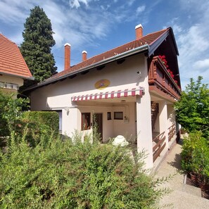 Façade de l’hébergement