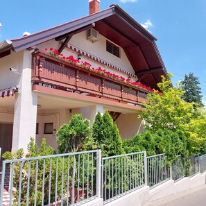 Exterior - Erika Apartmanházak (Hévíz)