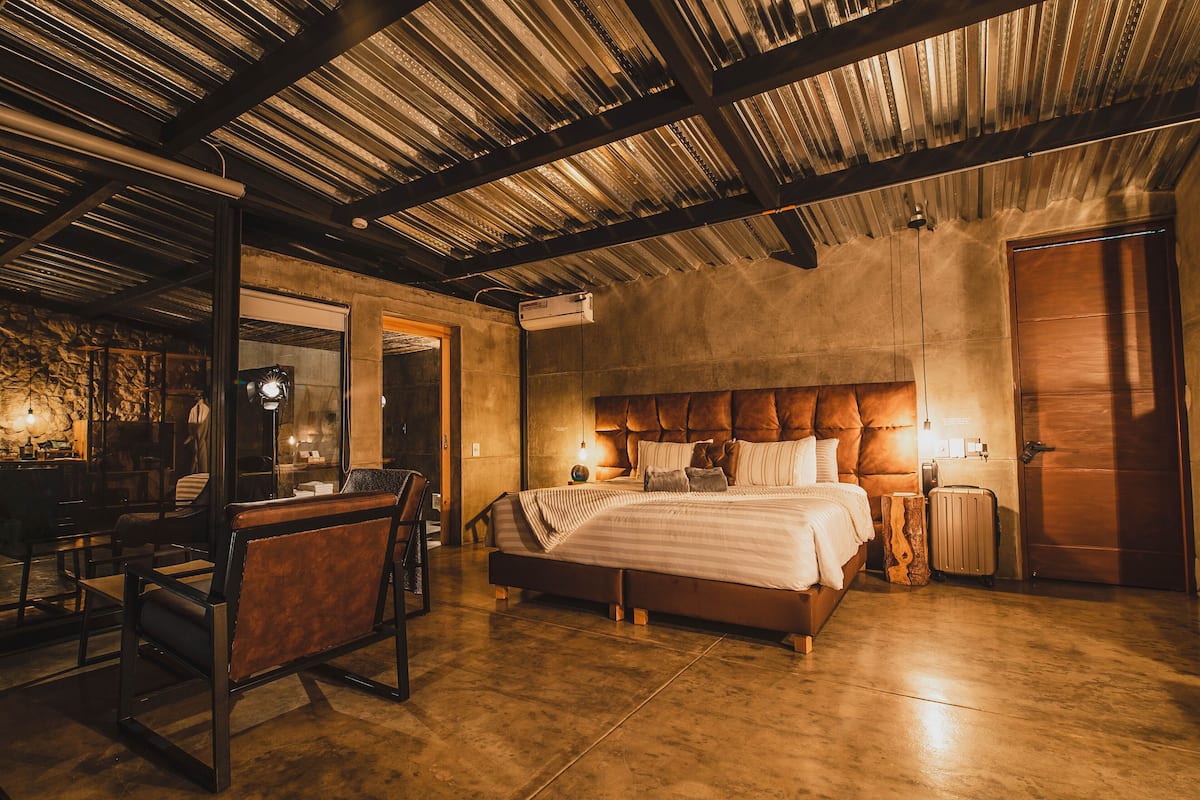 1 habitación, ropa de cama de alta calidad y minibar