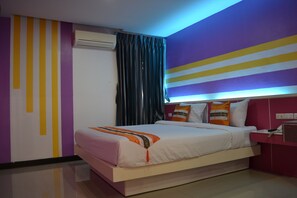 Deluxe Room | Free WiFi - Romantic Hotel (Rayong)