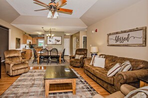 Condo, Multiple Beds (Bear Crossing 502) | Living room | Flat-screen TV, fireplace, DVD player - Bear Crossing 502 (Pigeon Forge)