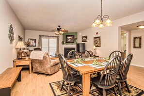 Apartment, Mehrere Betten (Cedar Lodge 202) | Eigene Küche