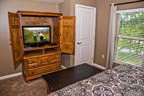 Condo, Multiple Beds (Cedar Lodge 302) | 2 bedrooms, free WiFi