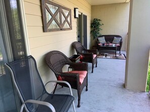 Appart'hôtel, plusieurs lits (Cedar Lodge 301) | Balcon