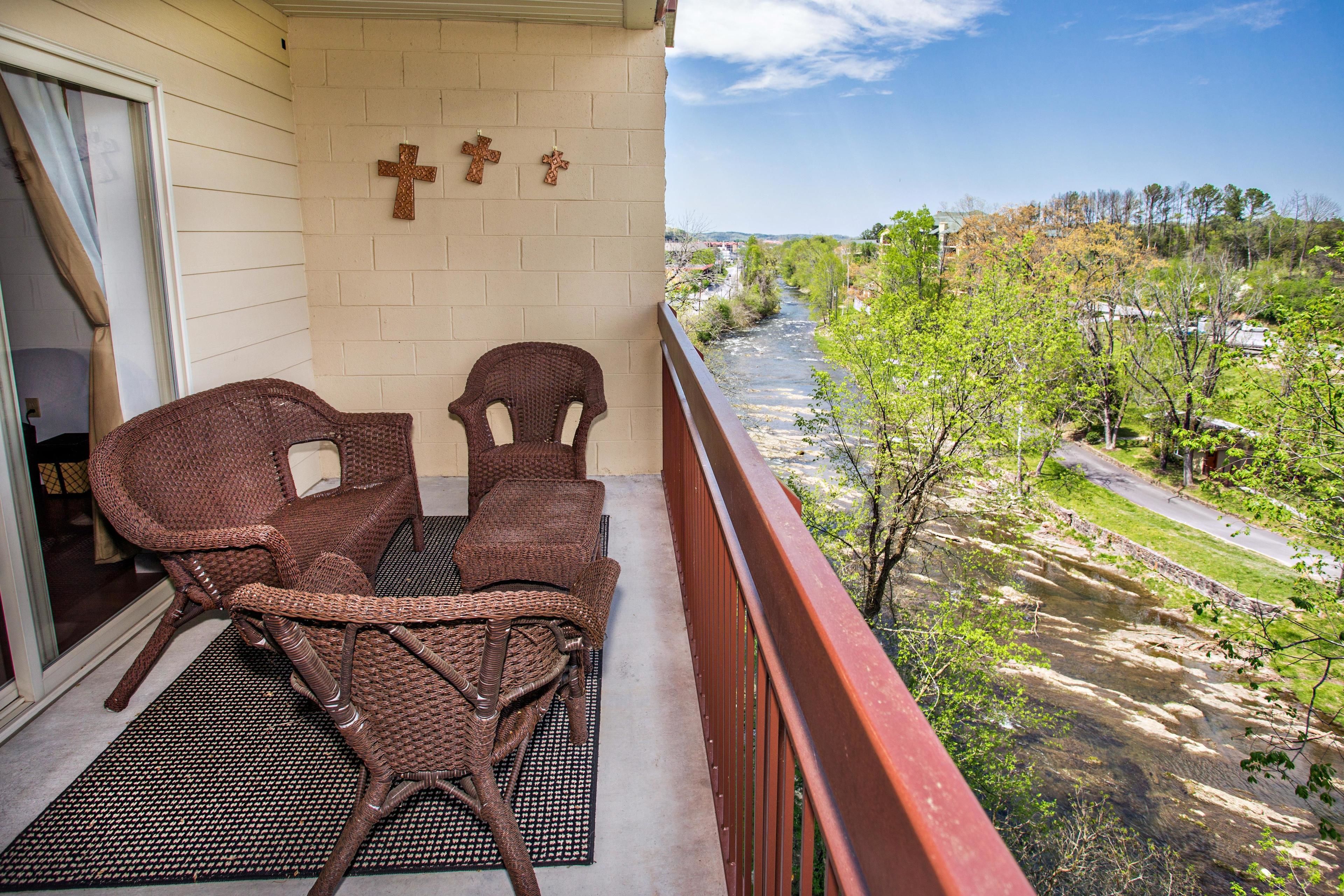 Condo, Multiple Beds (Cedar Lodge 603) | Balcony