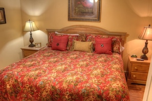 Condo, Multiple Beds (Whispering Pines 141) - Whispering Pines 141 (Pigeon Forge)