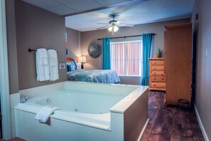 Condo, Multiple Beds (Whispering Pines 412)