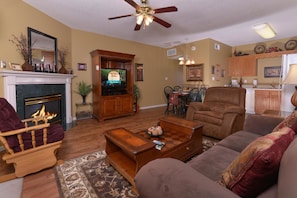 Condo, Multiple Beds (Whispering Pines 331) | 1 bedroom, iron/ironing board, free WiFi - Whispering Pines 331 (Pigeon Forge)