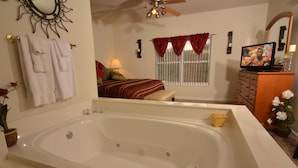 Jetted tub - Whispering Pines 523 (Pigeon Forge)