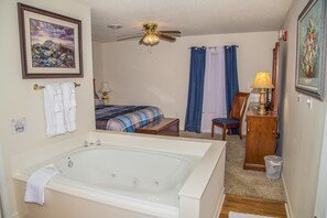 Condo, Multiple Beds (Whispering Pines 554) | 4 bedrooms, free WiFi