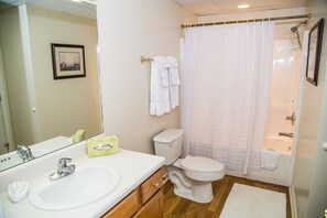 Condo, Multiple Beds (Whispering Pines 554) | Bathroom