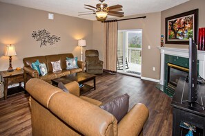 Condo, Multiple Beds (Whispering Pines 541)