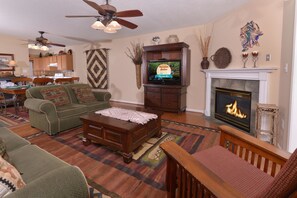 Condo, Multiple Beds (Whispering Pines 613) | Living area