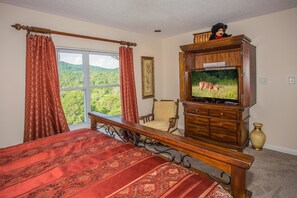 Condo, Multiple Beds (Whispering Pines 553) | 2 bedrooms - Whispering Pines 553 (Pigeon Forge)