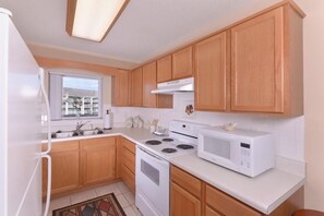 Condo, Multiple Beds (Whispering Pines 653) | Private kitchen