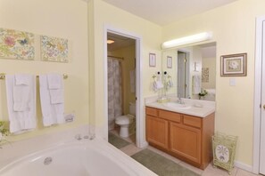 Condo, Multiple Beds (Whispering Pines 653) | Jetted tub