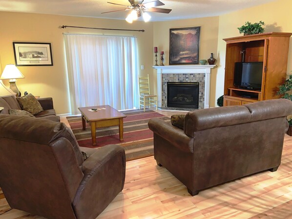 Condo, Multiple Beds (Whispering Pines 644) | Living room