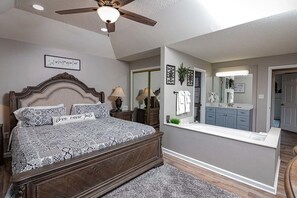 Leilighet, flere senger (Whispering Pines 654) | 4 soverom og wi-fi (inkludert)