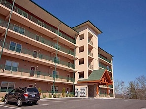 Casa, varias camas (4002 Big Bear Resort) | Vista frontal de la propiedad