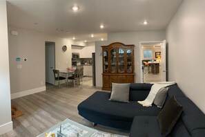 Smart TV, music library, video library, offices