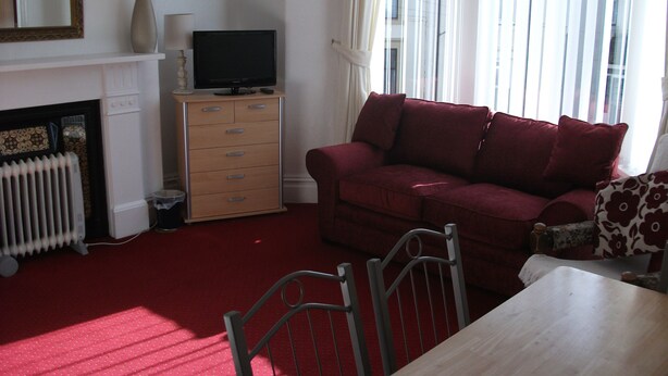 Oklassificerad bild, 1 av 13, knapp