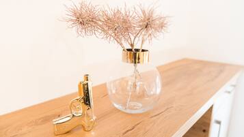 Caja de seguridad en la habitaciĂłn, escritorio, cunas y wifi gratis