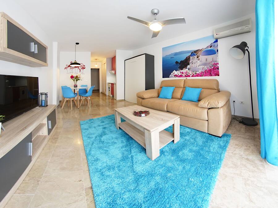 Studio, Ground Floor | Living room | Flat-screen TV
