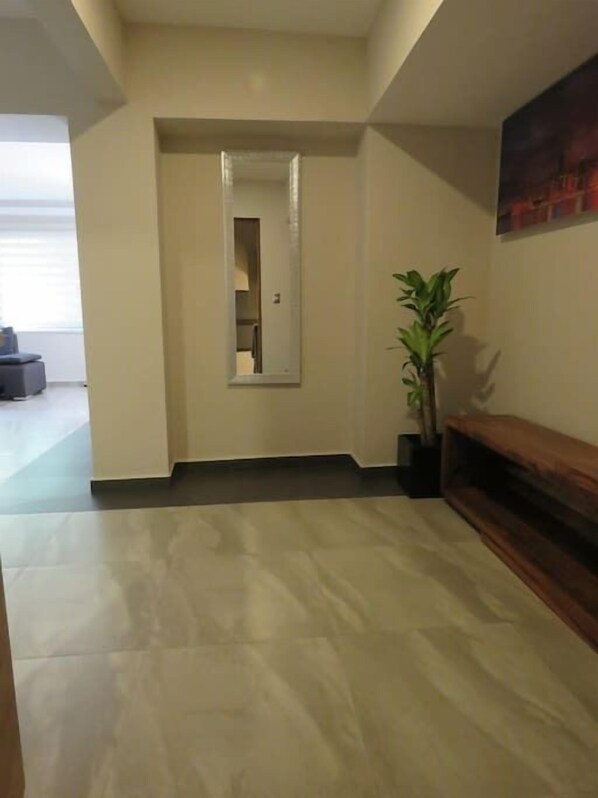 Interior - Rochester 203 (Mexico City)