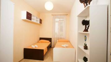 Individually decorated, individually furnished, free WiFi