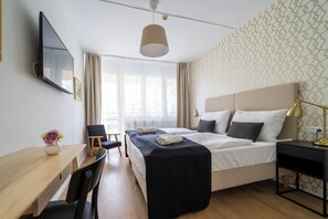 Superior Double or Twin Room | In-room safe, blackout curtains, bed sheets, wheelchair access - Hotel Forrás Zalakaros (Zalakaros)