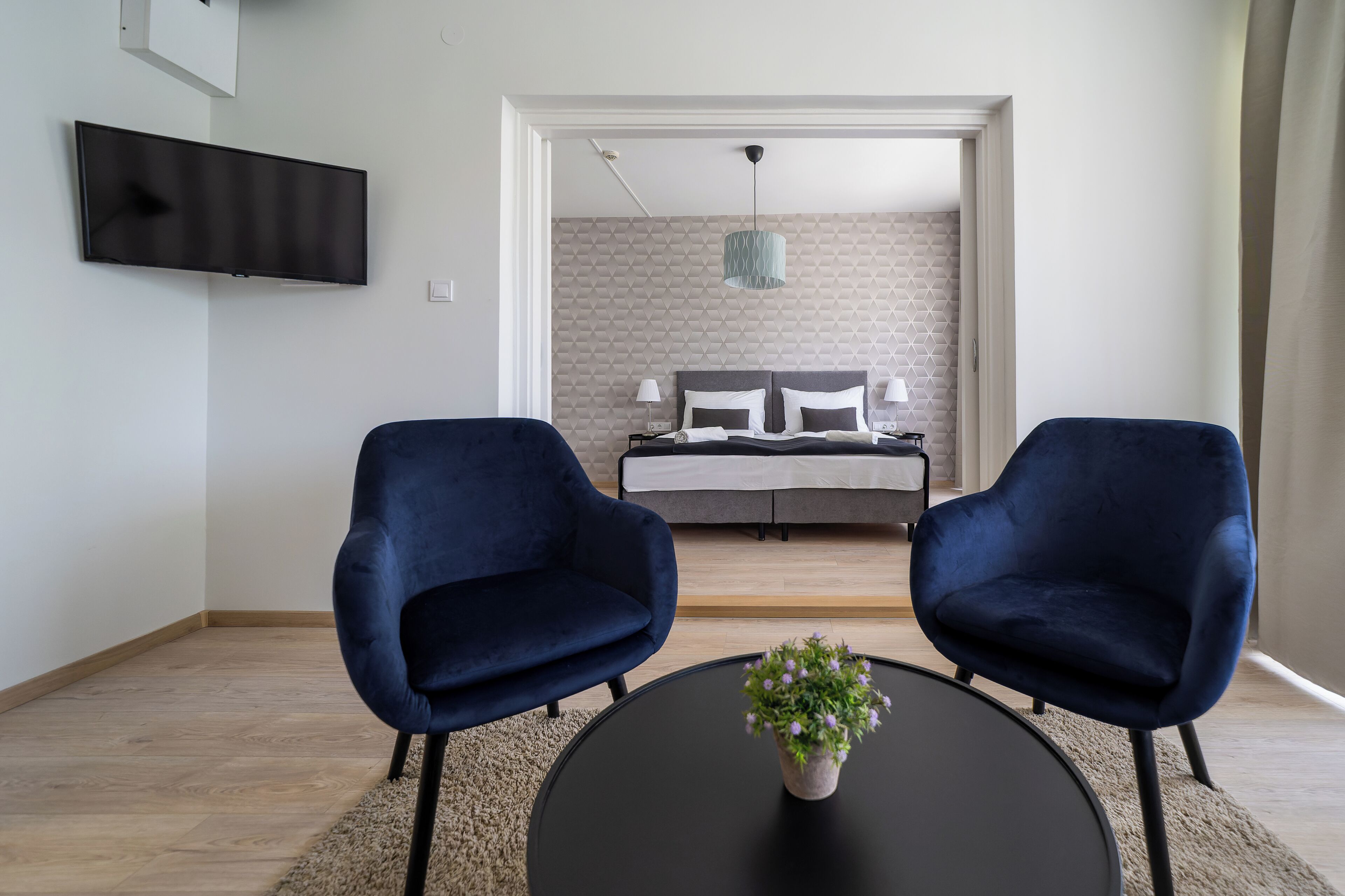 Superior Apartment | In-room safe, blackout drapes, bed sheets, wheelchair access