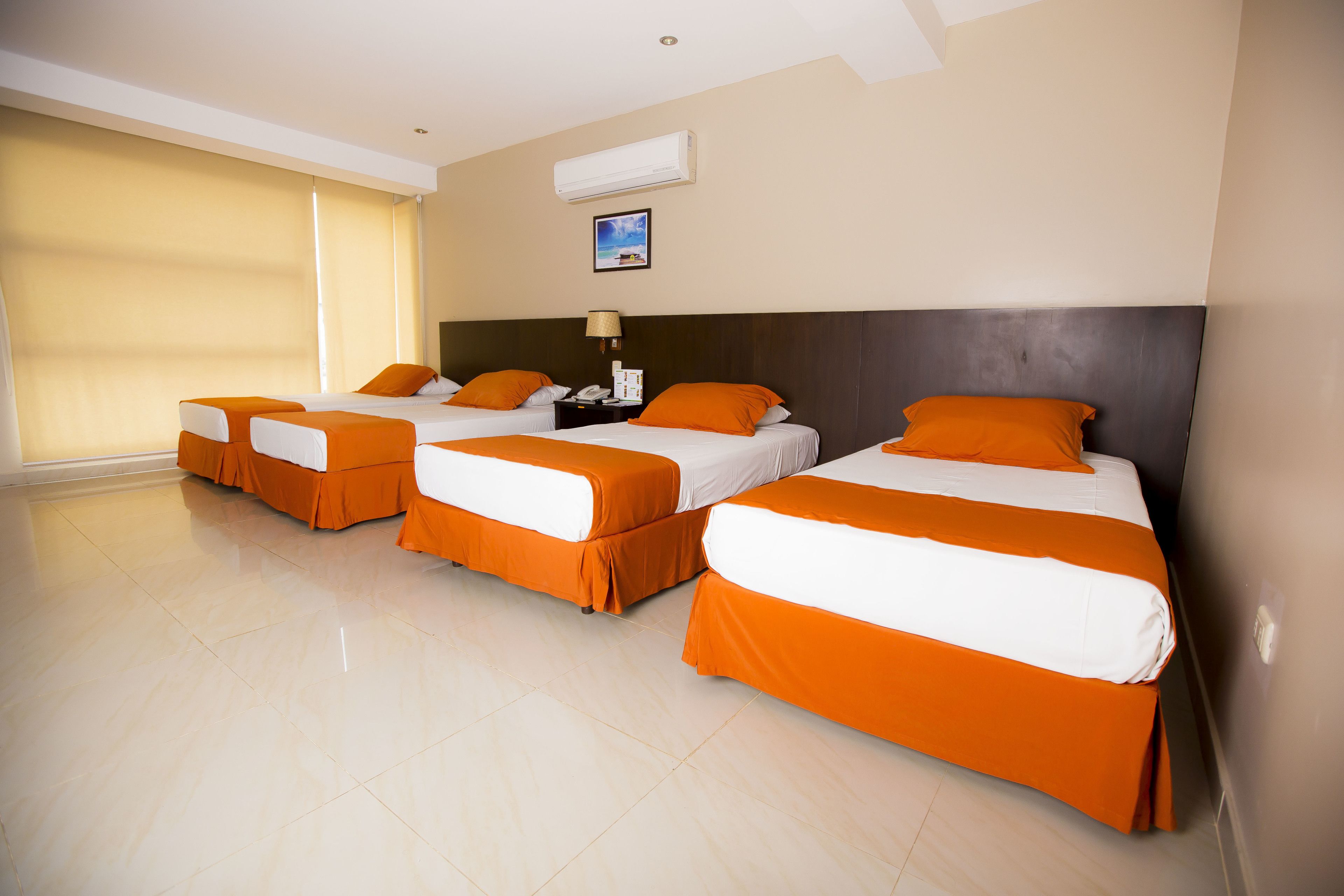 Photo - Hotel Los Almendros