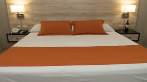 Chambre Simple Standard, 1 chambre, non-fumeurs | Minibar, coffres-forts dans les chambres, chambres insonorisées