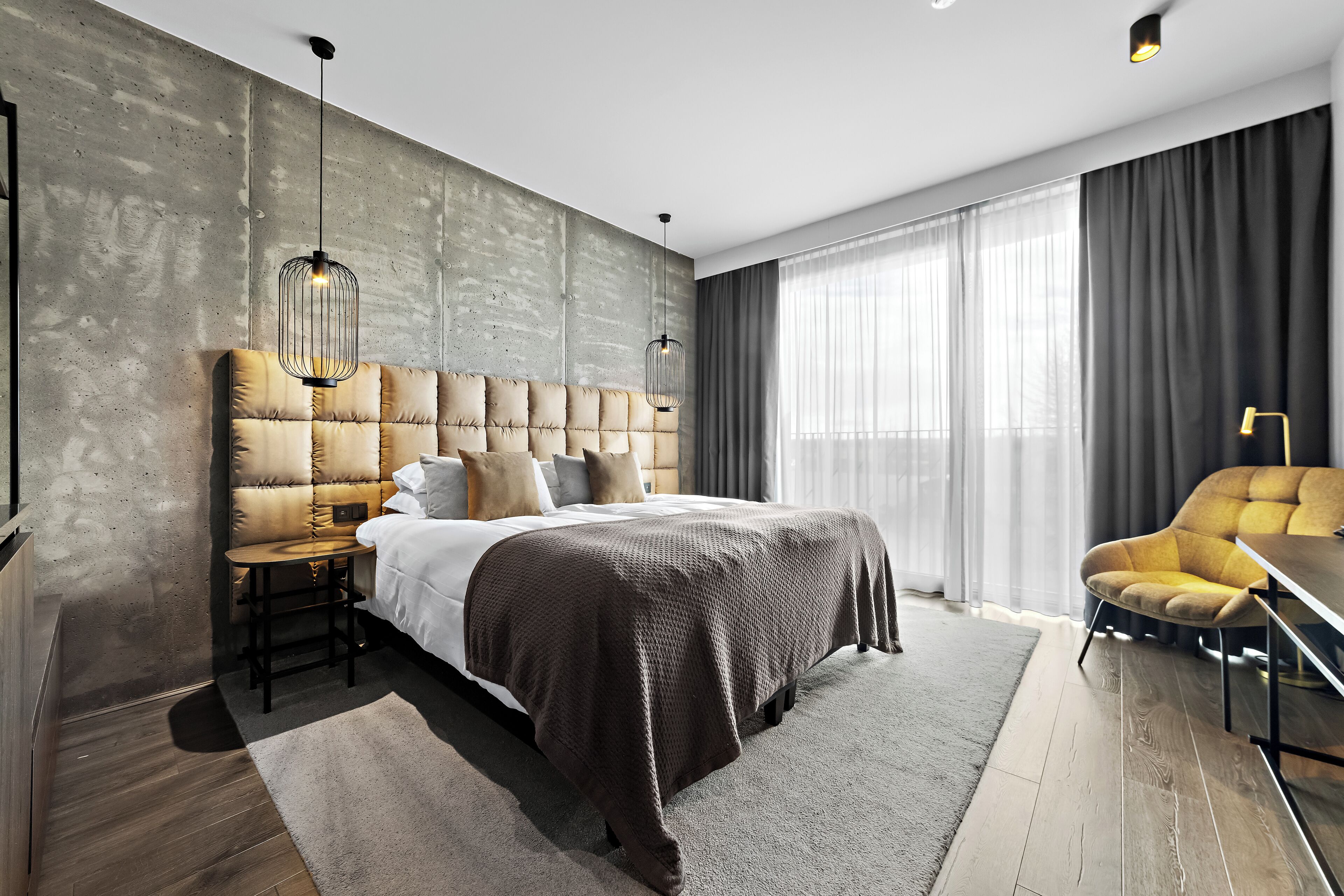 Deluxe Double Room with Balcony | In-room safe, desk, laptop workspace, blackout drapes