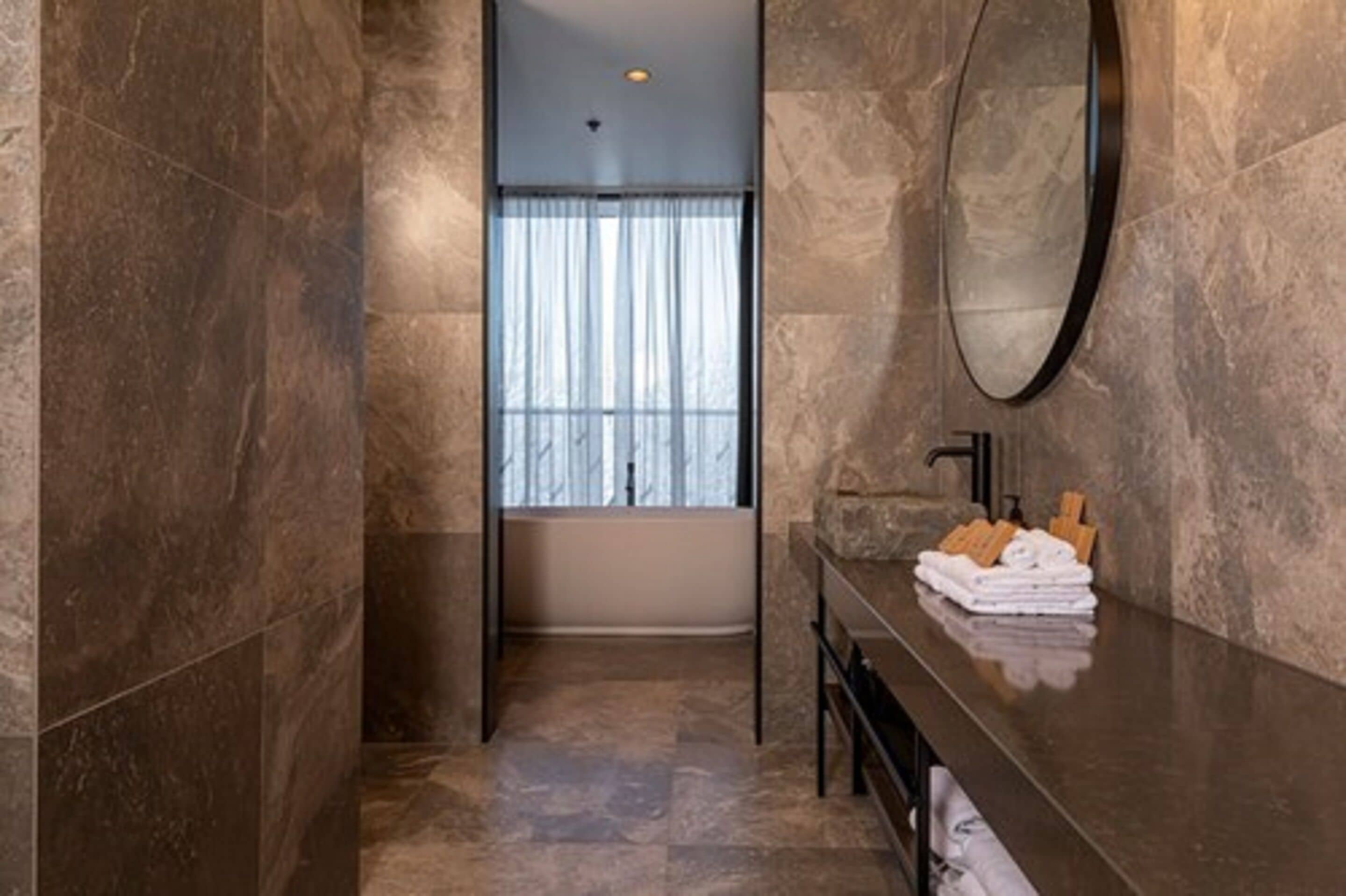 geysir suite | bathroom | designer toiletries, hair dryer, slippers, bidet