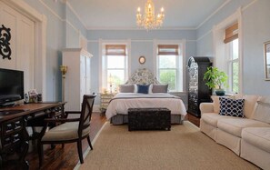Superior Suite, 1 King Bed - The Cotton Gin Inn (Edenton)