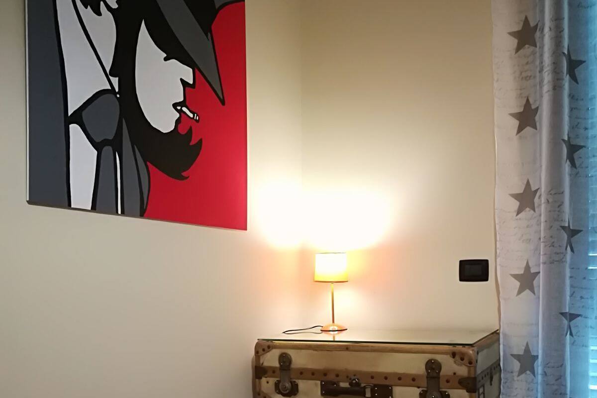 Casa básica, varias camas, con acceso para personas discapacitadas (Lupin) | 1 habitación, edredón, tabla de planchar con plancha y camas extra
