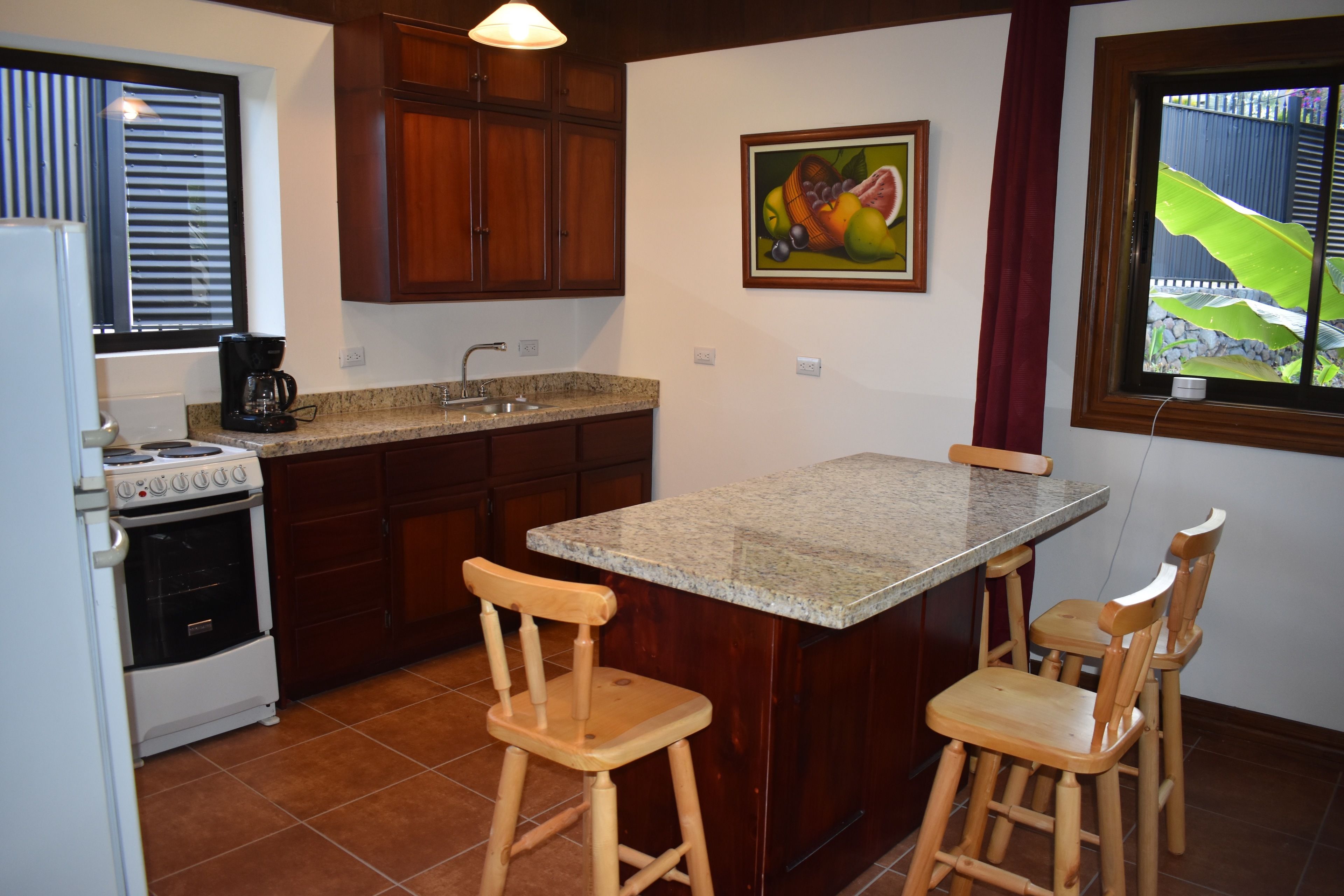 Vila, 2 Tempat Tidur Double, Bebas Asap Rokok, pemandangan kebun | Dapur pribadi | Lemari es besar, microwave, oven, dan kompor