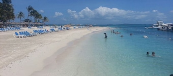 Condo Next to Hotel El Conquistador, Icacos Island and Bioluminescent Bay