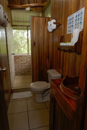 Bathroom - Tree Houses Hotel Costa Rica (Florencia)