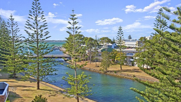 Miscellaneous - Sundial 503, Hollingworth Street (Port Macquarie)